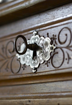 Inheritance Dispute: What happens when a married couple die together?